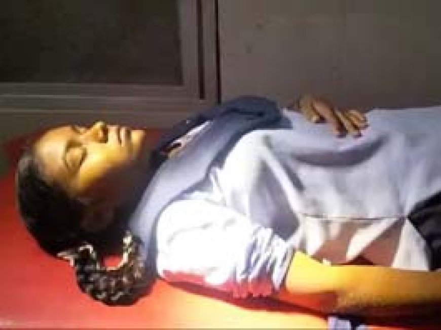 स्कूल से लौट रही छात्रा पर ब्लेड से जानलेवा हमला...गले में वार करने से हालत गंभीर....