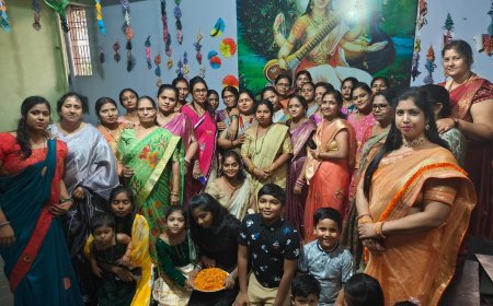 कुशवाहा महिला समाज द्वारा होली मिलन समारोह का आयोजन