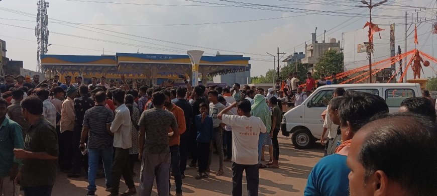 कोहका-और-गदा-चौक-में-दर्दनाक, परिजनों ने शव सड़क पर रखकर दो घंटे किया प्रदर्शन, आश्वासन पर खुला जाम