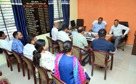 आयुक्त ने जोन 1 में अवैध कब्जो को निरंतर हटाने के दिये निर्देष