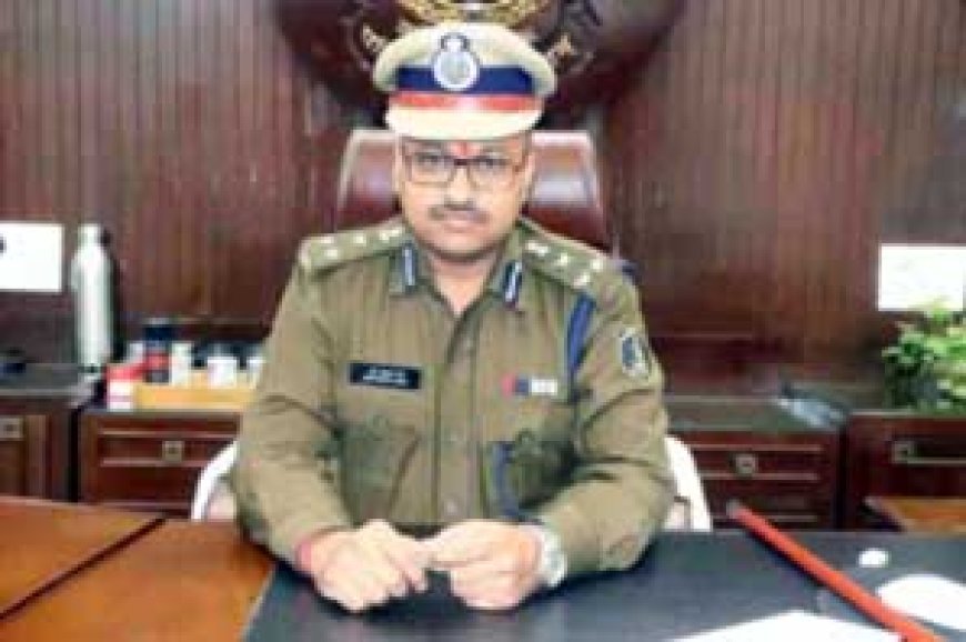 दुर्ग पुलिस महानिरीक्षक रामगोपाल गर्ग ने गूगल को दिया नोटिस ....