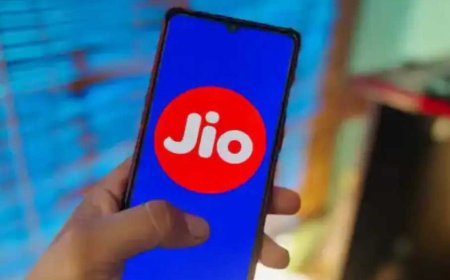 Jio ने दिया एक और बड़ा झटका, दो सस्ते रिचार्ज प्लान किए रिमूव