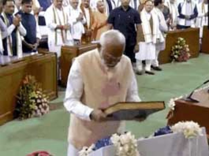 मोदी NDA के नेता चुने गए.....राजनाथ ने प्रस्ताव रखा, चंद्रबाबू-नीतीश ने समर्थन किया....