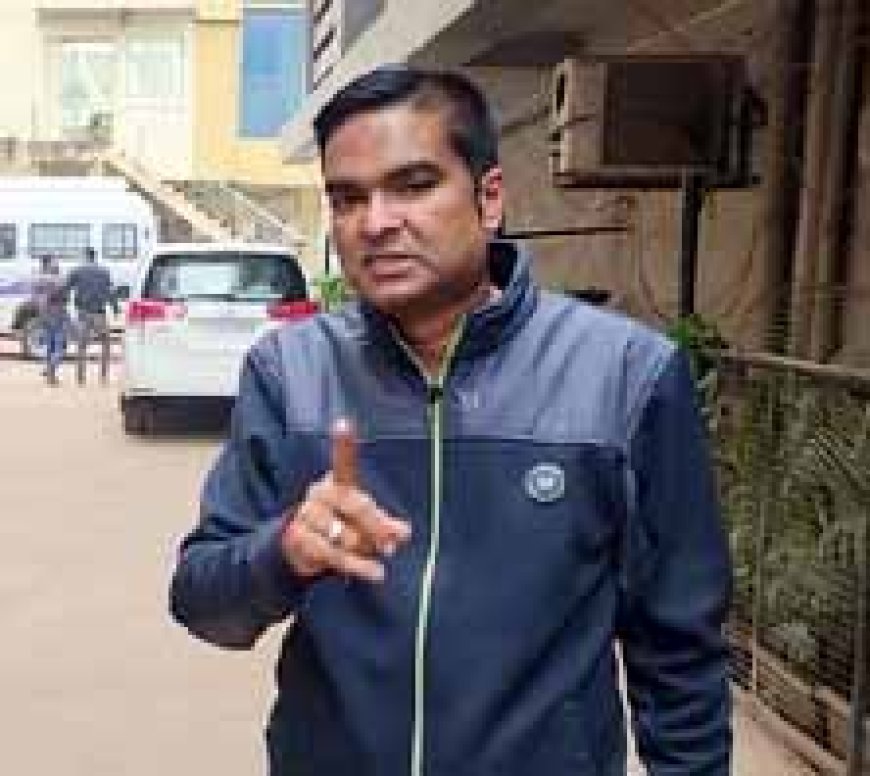 “वैशाली नगर विधानसभा की सड़कों पर अब नहीं दिखने चाहिए गड्ढे” – विधायक रिकेश ने दिए निर्देश