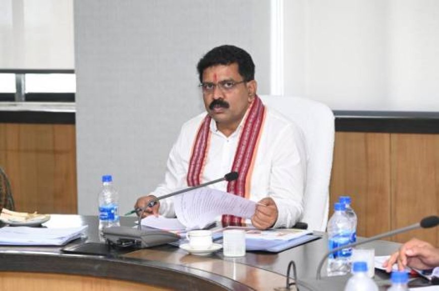 पीएम आवासों को कार्ययोजना बनाकर तेजी से पूर्ण किया जाए : उप मुख्यमंत्री विजय शर्मा