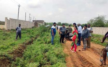 19 अवैध कब्जाधारियों को नोटिस जारी, 24 घंटे के भीतर हटाने लेने की चेतावनी