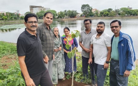 "एक पेड़ मां के नाम" अभियान के तहत रानी आवंतीबाई सरोवर  मे वृक्षारोपण