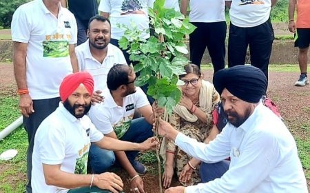 आर्टकॉम ने सी.आई.एस.एफ. ग्राउंड नेवई में किया वृक्षारोपण