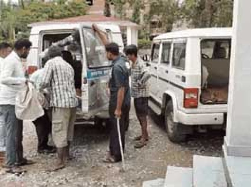 मां-बेटी के सिर से गुजरा 10 चक्का ट्रक......दोनों की मौके पर मौत, 2 महीने पहले हुई थी शादी.....