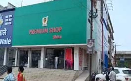 भिलाई में शराब दुकान के मैनेजर पर जानलेवा हमला:बदमाशों ने चाकू से गोदा, हालत गंभीर