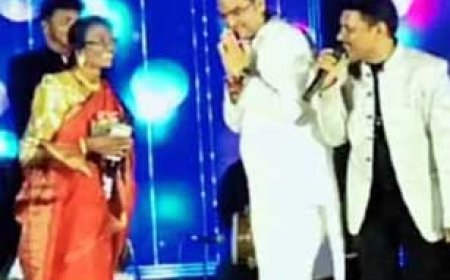 रायपुर की 72 वर्षीय गायिका कमला का अनकहा दर्द, MLA रिकेश ने मंच पर तत्काल दे दी 500 की गड्डी, कहा- "आपकी कला साधना के सामने यह कुछ भी नहीं"