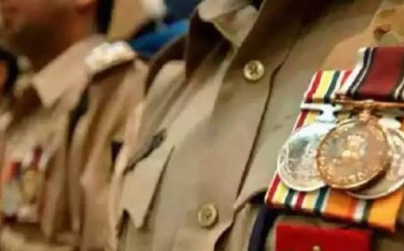 स्वतंत्रता दिवस के अवसर पर 1037 सुरक्षा कर्मियों को पुलिस पदक सम्मान