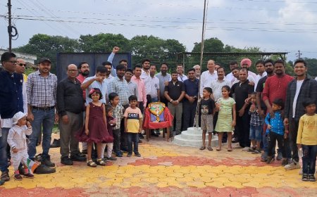 डिप्लोमा इंजीनियरों ने फहराया तिरंगा