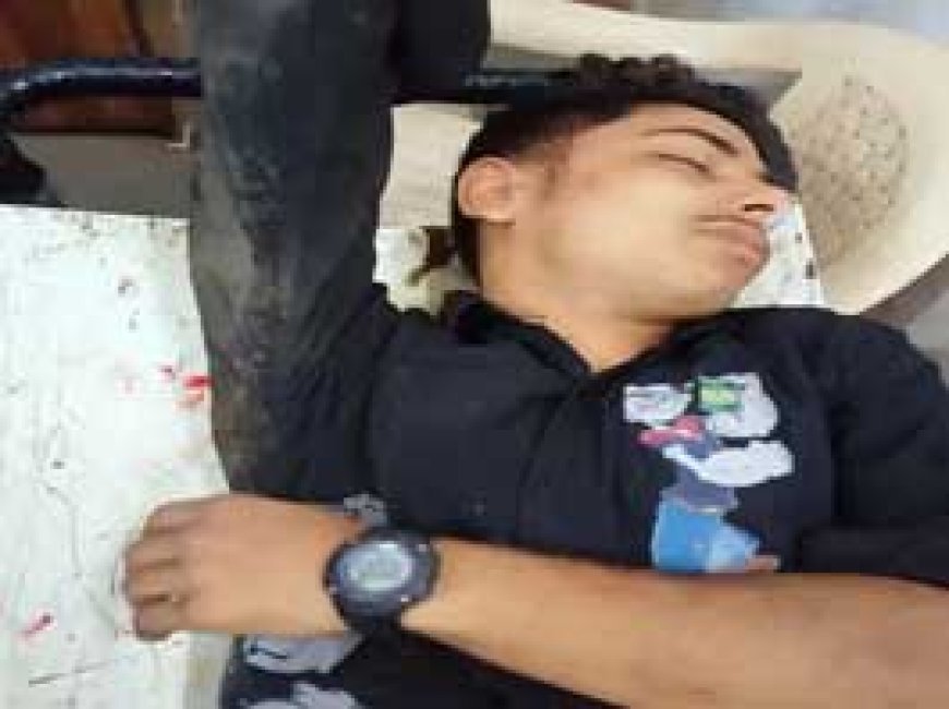 दुर्ग में ट्रेलर के पीछे घुसे बाइक सवार....एक युवक की मौत, दो लोग जख्मी, शराब के नशे में थे तीनों....