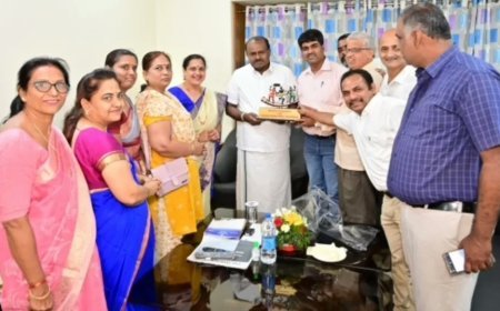 भिलाई प्रवास ब्रेकिंग:-  केन्द्रीय मंत्री (इस्पात एवं भारी उद्योग)  एच डी कुमारस्वामी के साथ सेल चेयरमेन  अमरेन्दु प्रकाश का  भिलाई प्रवास….