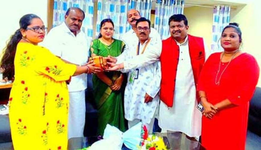 केंद्रीय इस्पात मंत्री स्टील मिनिस्टर कुमार स्वामी के प्रथम आगमन श्री बाबा विश्वकर्मा जयंती की बधाई शुभकामनाएं