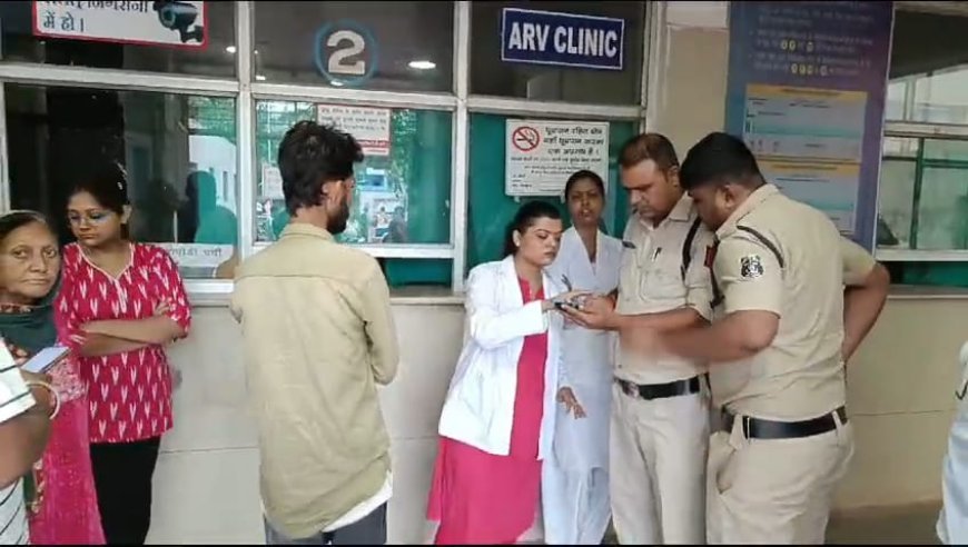 अस्पताल सुपेला में युवकों ने की तोड़फोड़: स्टॉफ से किया गाली गलौज, तीन को पुलिस ले गई थाने, दो फरार