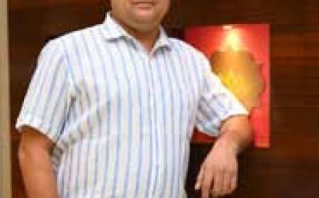 राष्ट्रीय महासचिव के पद पर शशिकांत तिवारी एवं आशीष त्रिपाठी को राष्ट्रीय संगठन सचिव के पद पर नियुक्ति मिली