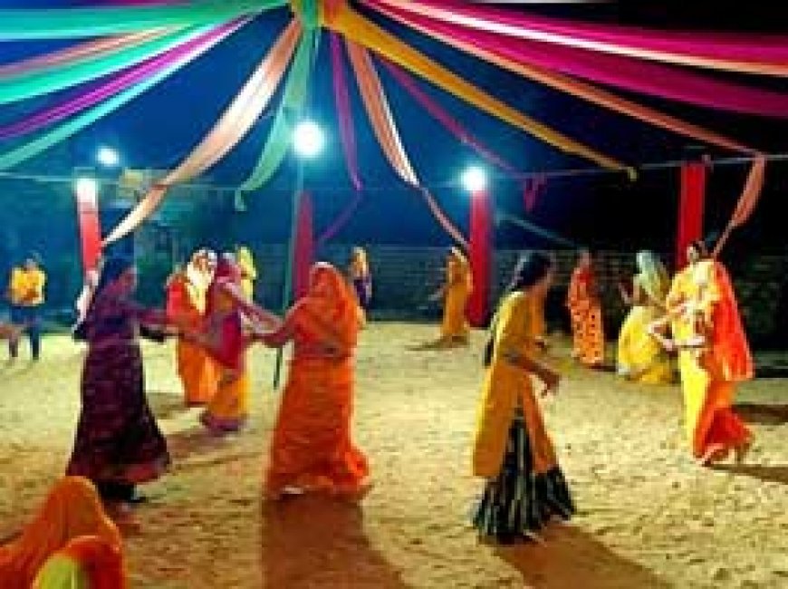 आज से गरबा-डांडिया की धूम......अभिनेत्री भाग्यश्री और मनारा चोपड़ा भी होंगी शामिल