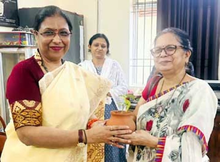 प्राणी शास्त्र विभाग द्वारा वर्ल्ड एनिमल डे पर पोस्टर और रंगोली प्रतियोगिता का आयोजन