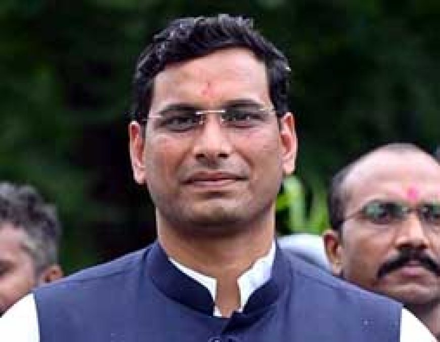 17 अगस्त से जेल में बंद भिलाई MLA देवेंद्र यादव के खिलाफ 550 पन्नों का आरोप पत्र कोर्ट में दाखिल, लगी हैं डेढ़ दर्जन से ज्यादा गंभीर धाराएं