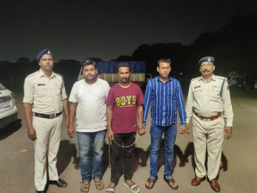 पकड़े गए भिलाई में अवैध तम्बाखू युक्त गुटखा बनाने वाले फैक्ट्री संचालक साजिद खान सहित तीन आरोपी