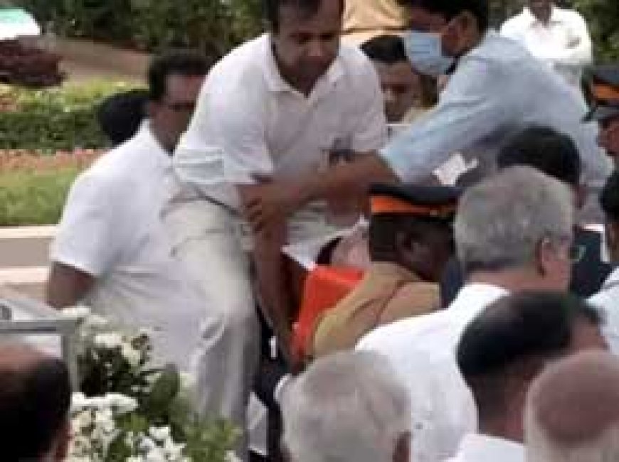 रतन टाटा का 86 साल की उम्र में निधन.....पार्थिव शरीर नरीमन पॉइंट पहुंचा, यहीं शाम 4 बजे तक अंतिम दर्शन