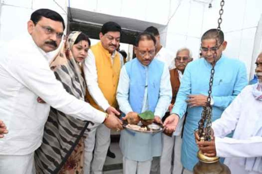 गुरु दर्शन मेला में शामिल हुए मुख्यमंत्री विष्णु देव साय, गुरुगद्दी की पूजा- अर्चना कर लिया आशीर्वाद