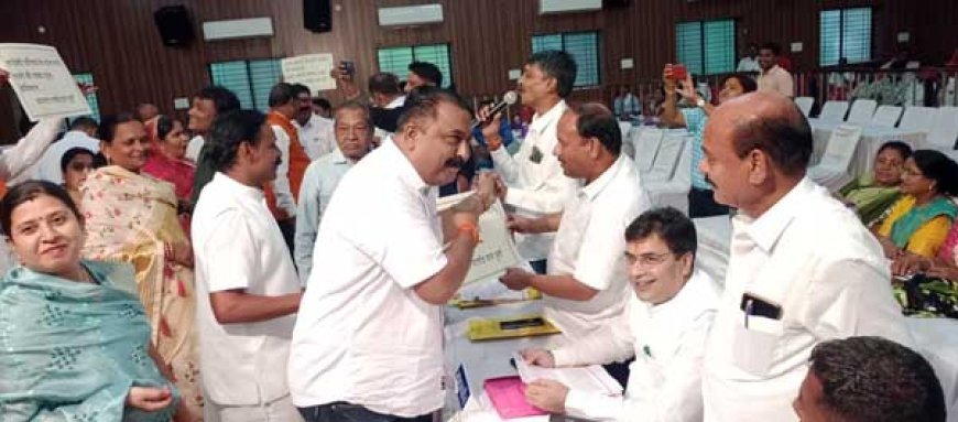 दुर्ग निगम की अंतिम सामान्य सभा की बैठक भी हंगामेदार...