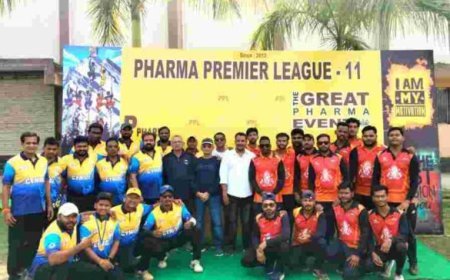फार्मा प्रीमियर लीग 11 का हुआ भव्य उद्घाटन : उद्घाटन मैच दवा प्रतिनिधि व क्षेत्रीय प्रबंधकों के संगठनों के मध्य सद्भावना मैच के साथ हुआ
