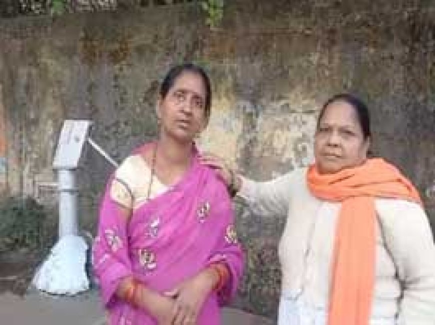 फूल तोड़ने गई महिला से छीनी चेन, नकाबपोशों ने धक्का देकर गिराया, फिर मुंह दबाया, वारदात CCTV कैमरे में कैद