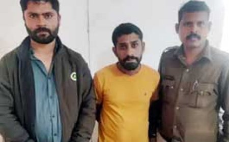 सट्टा खिलाते 2 युवक गिरफ्तार, एंटी क्राइम यूनिट की टीम ने घेराबंदी कर की छापेमारी