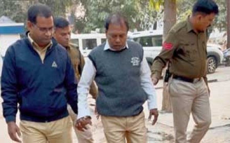 02 करोड़ से अधिक की जमीन धोखधड़ी का आरोपी गिरफ्तार, जमीन रजिस्ट्री कराने के नाम पर वर्षो से घुमाता रहा