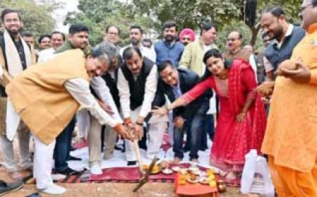 50 लाख  के लागत बनने वाले अटल परिसर  का भूमि पूजन नेहरू नगर में किया गया