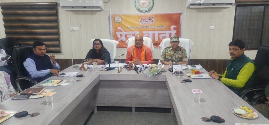 छत्तीसगढ़ शासन का 1वर्ष पूर्ण होने पर जिला प्रशासन मानपुर मोहला अंबागढ़ चौकी में आयोजित प्रेस वार्ता में शा मिल हुए दुर्ग ग्रामीण विधायक व राज्य ग्रामीण एवं अन्य पिछड़ा वर्ग क्षेत्र विकास प्राधिकरण उपाध्यक्ष ललित चंद्राकर*