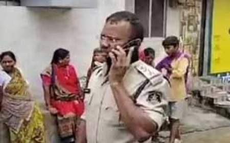 कोतवाली थाना प्रभारी विजय यादव लाइन अटैच ...