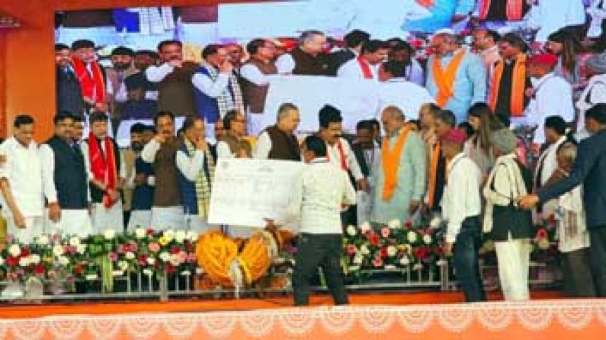 डबल इंजन की सरकार पूरी प्रतिबद्धता के साथ प्रदेश की तस्वीर और तकदीर बदलने के लिए कर रही है काम : शिवराज सिंह चौहान