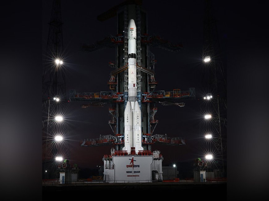 स्पेस में ISRO ने लगाया शतक: आज सुबह 100वां रॉकेट किया लॉन्च, GSLV-F15 से NVS-02 मिशन प्रक्षेपित