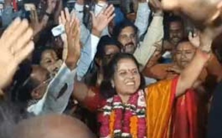 मंत्री संग मीनल का डांस..CM बोले-निकायों को कांग्रेस ने भ्रष्टाचार का अड्डा बनाया