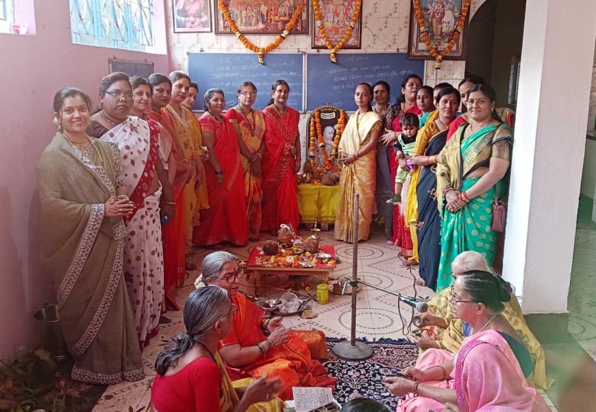 श्री गजानन महाराज प्रगट उत्सव श्री श्रद्धा सुमन साईबाबा मंदिर हाऊसिंग बोर्ड महिला मंडल के द्वारा हर्ष उल्हास के साथ मना