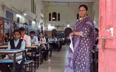 खास समाचार :  "छत्तीसगढ़ बोर्ड 12वीं परीक्षा शुरू, बिलासपुर में 36 छात्रों के एडमिट कार्ड रद्द होने से हंगामा"