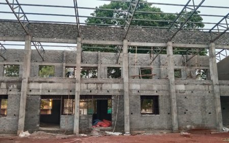 विधायक गजेन्द्र यादव की पहल से दुर्ग में तैयार हो रहा आधुनिक बैडमिंटन कोर्ट और स्विमिंग पुल