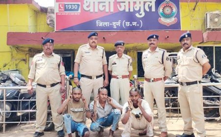 जामुल में देर रात राहगीर से लूट: 3 आरोपी गिरफ्तार, चाकू और स्कूटी भी बरामद