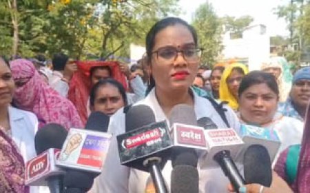 वेतन नहीं मिलने से परेशान NHM कर्मचारी पहुंचे कलेक्टरेट, दुर्ग विधायक और CMHO को सौंपा ज्ञापन