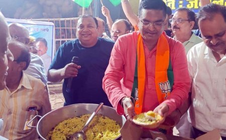 ऑपरेशन सिंदूर की सफलता पर जेंटलमैन वेलफेयर फाउंडेशन ने दी सेना को बधाई, 51 किलो लड्डू बांटे