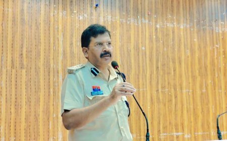 सूरजपुर में नवीन कानूनों पर छह दिवसीय प्रशिक्षण सत्र का समापन, प्रशासनिक अधिकारियों को दी गई महत्वपूर्ण जानकारी