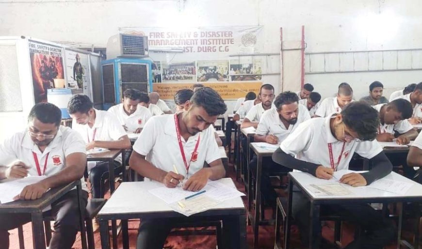 भिलाई में फायर सेफ्टी प्रशिक्षण सत्र संपन्न, छात्रों ने दिखाई योग्यता