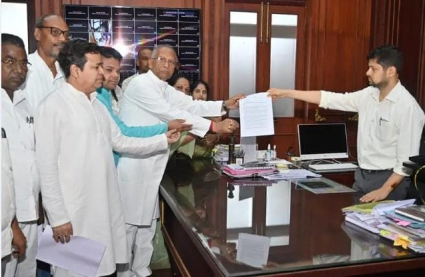 जनसमस्याओं को लेकर पूर्व गृहमंत्री ताम्रध्वज साहू ने कलेक्टर को सौंपा ज्ञापन, 18 बिंदुओं पर जताई चिंता