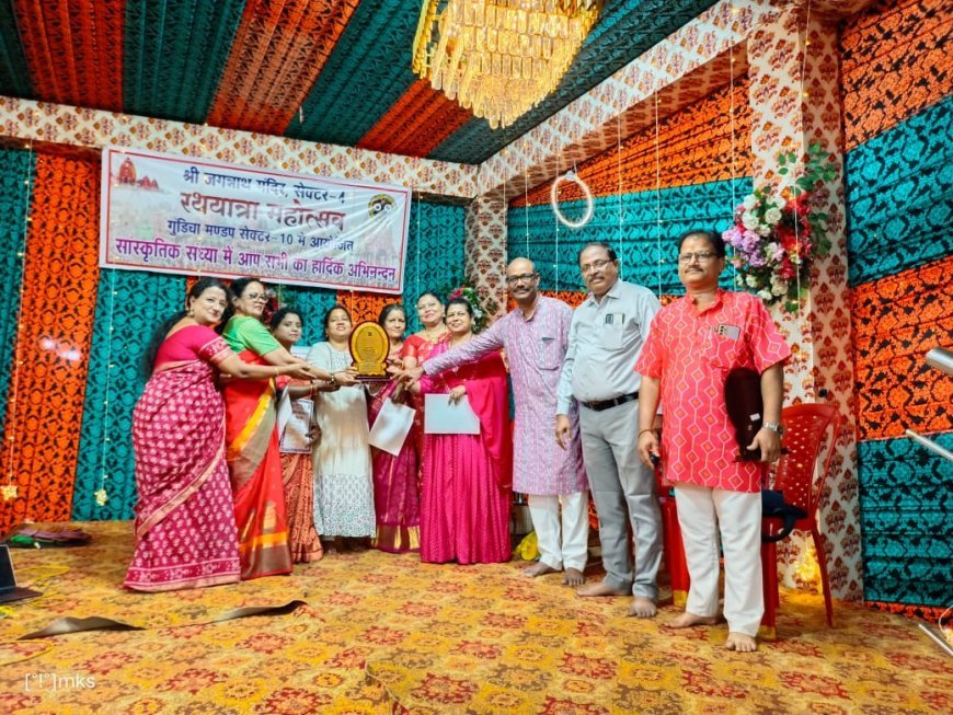 गुण्डिचा मंडप में गूंजे भक्ति सुर, भगवान जगन्नाथ के भजनों पर झूमे श्रद्धालु