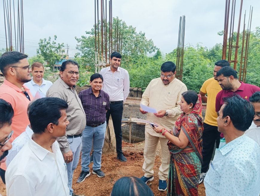 विकास की रफ्तार जांचने पहुंचे विधायक गजेन्द्र यादव, निर्माण कार्यों की गुणवत्ता और गति पर दिया जोर